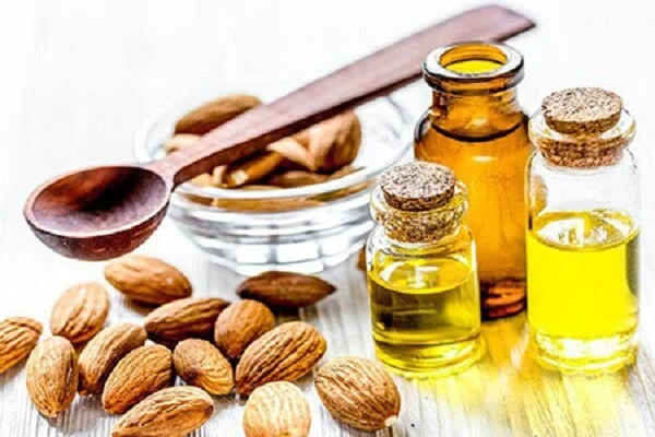خواص روغن بادام شیرین برای مو و پوست صورت