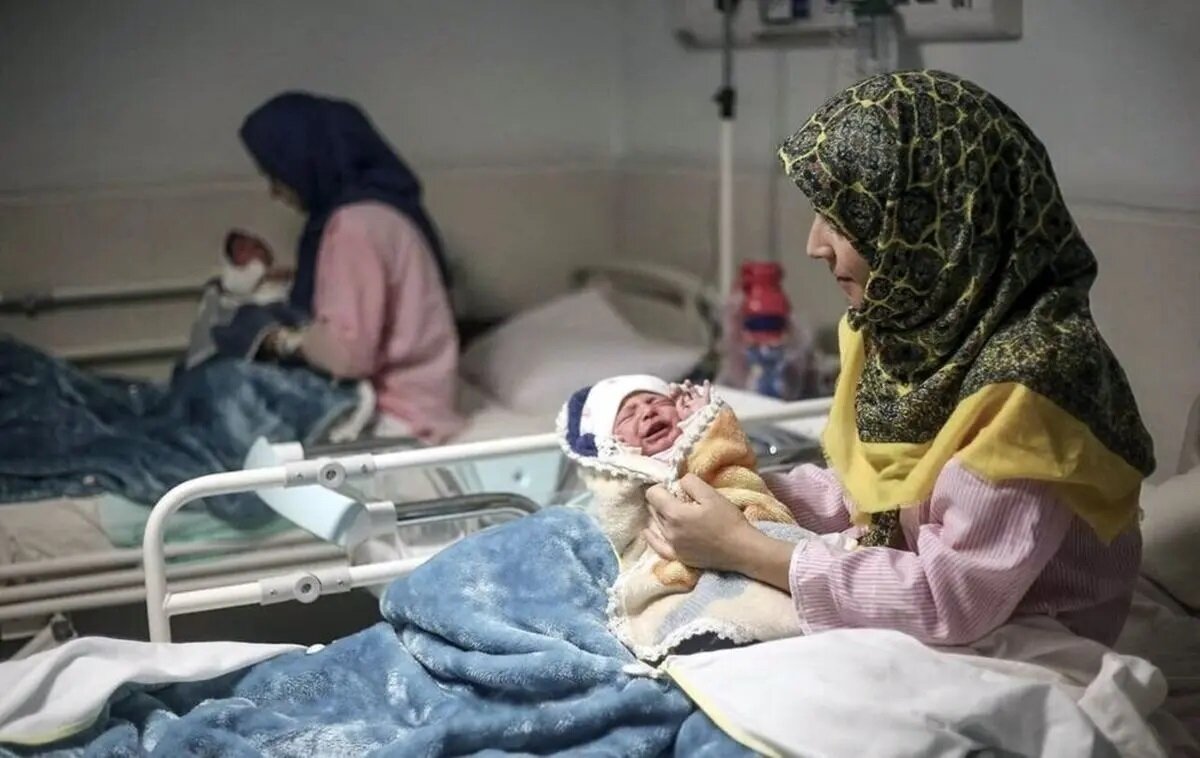 مکمل | ویتامین حذف خاموش مکمل های دارویی رایگان برای زنان باردار/ قانون جوانی جمعیت و کمبود ویتامین!