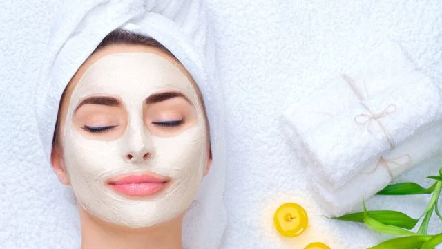 کرم ترمیم کننده صورت : راهنمای خرید و استفاده